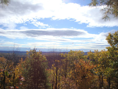Slight views to the south from Phoebes Nable Mountain - Click to enlarge