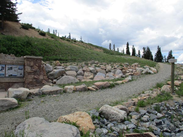 The Continental Trail trailhead