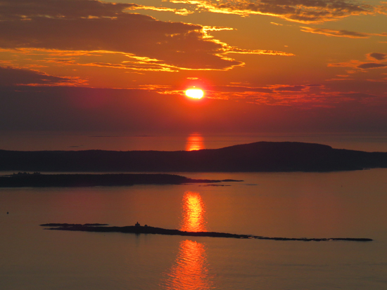 The sunrise from Champlain Mountain - Click to enlarge
