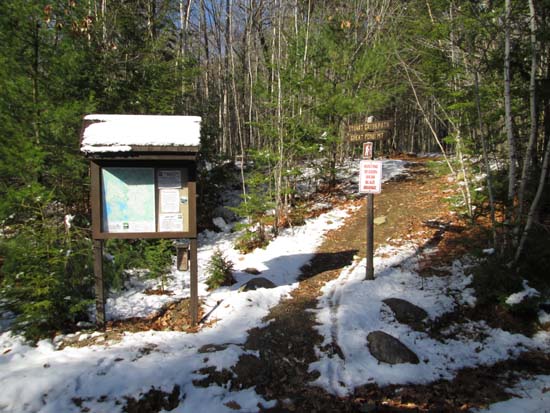 The Stuart Gross Path trailhead