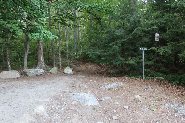 The Mt. Battie Trail trailhead
