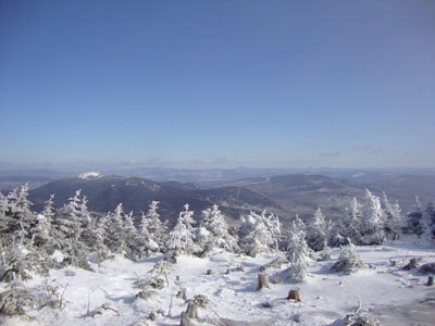 Looking at the Baldpates (left) and Mt. Blue (center) from Old Speck - Click to enlarge