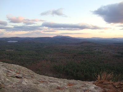Looking at Pleasant Mountain from the Sabattus Mountain ledges - Click to enlarge