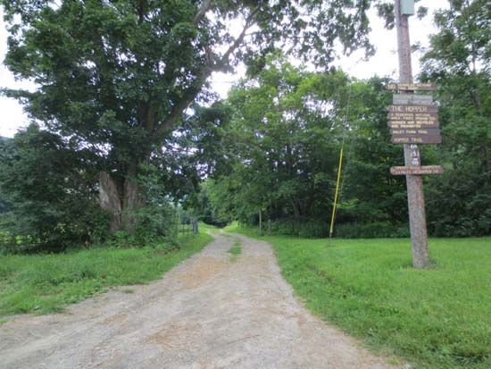 The Hopper Trail trailhead