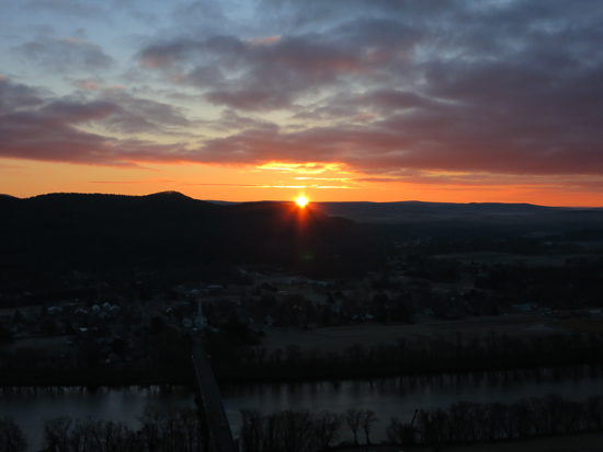 The sunrise from South Sugarloaf - Click to enlarge
