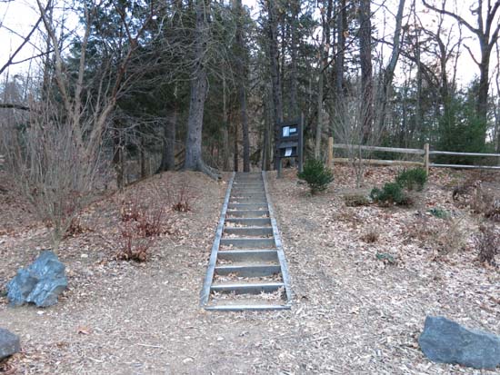 The trailhead off Route 116