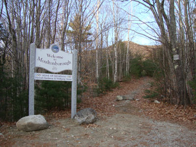 Bald Knob Trail trailhead