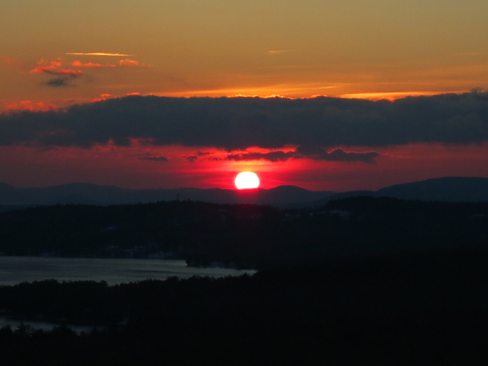 The sunrise from Bald Ledge - Click to enlarge