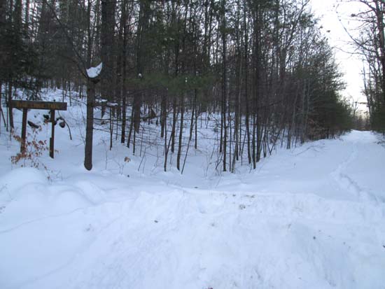 The start of the Bald Ledge Trail at the end of the maintained portion of Sky Pond Road