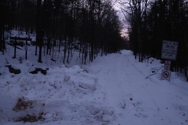The start of the Bald Ledge Trail at the end of the maintained portion of Sky Pond Road