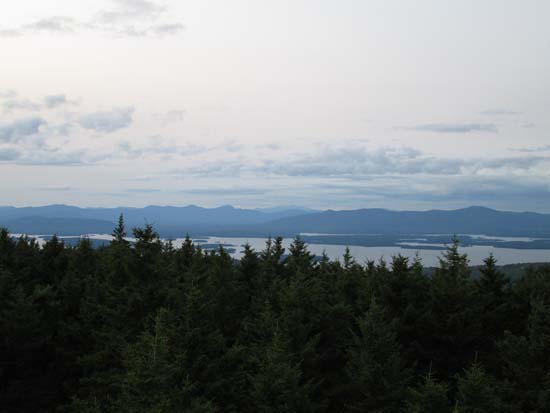 The Sandwich Range and Ossipee Range as seen from the Belknap Mountain fire tower - Click to enlarge
