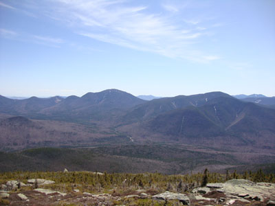 Looking at Mt. Carrigain and the Hancocks from near the Bondcliff summit - Click to enlarge