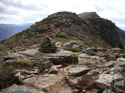 Looking up the Bondcliff Trail on the way to Bondcliff