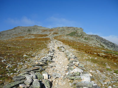 Looking up the Boott Spur Trail