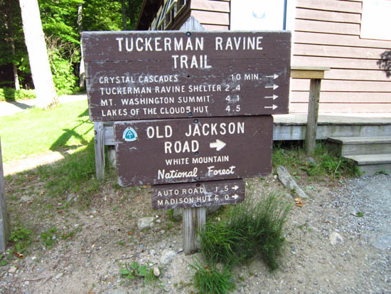 The Tuckerman Ravine Trail trailhead
