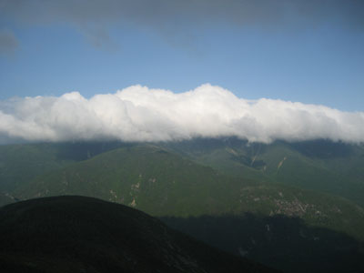 Looking east at the Franconia Ridge from the Cannon Mountain observation deck - Click to enlarge
