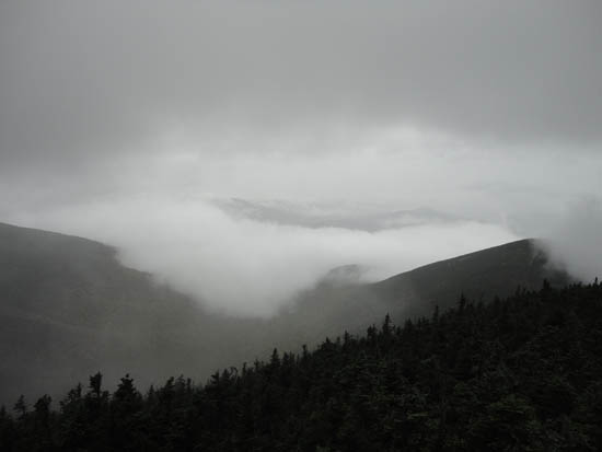 Looking into Coppermine Col from the Cannon Mountain summit tower - Click to enlarge