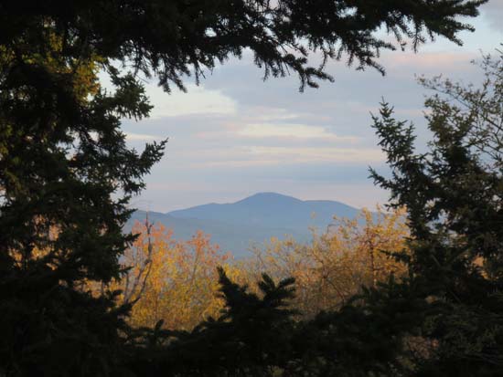 Mt. Kearsarge as seen from the southeast knob of Church Mountain - Click to enlarge