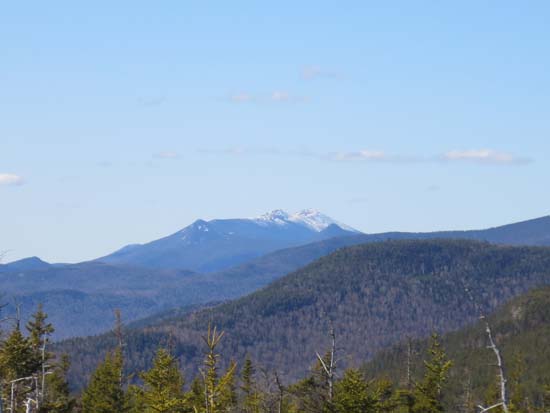 Looking toward the Franconia Ridge from near the Dickey Mountain summit - Click to enlarge