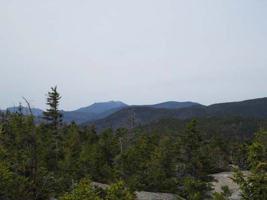 Looking at a snowcapped Franconia Ridge (left) from near the Dickey Mountain summit - Click to enlarge