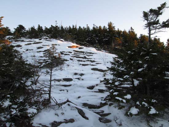 Winter between the peaks