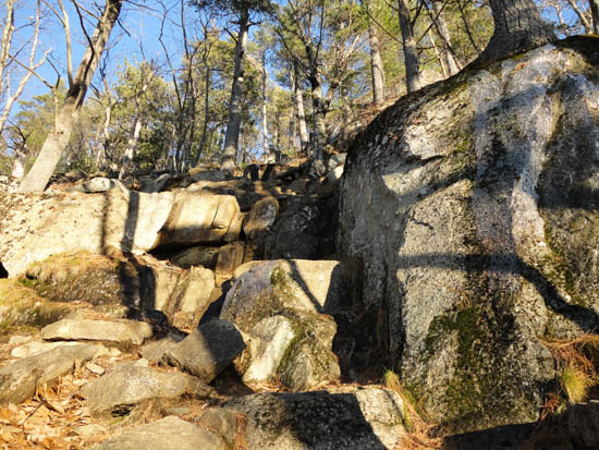 The Eagle Cliff Trail cliffs section