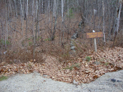 The Eagle Cliff Trail trailhead on Squam Lake Road