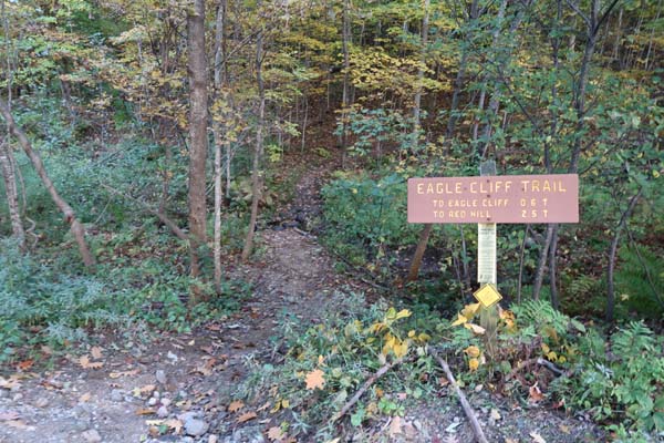 The Eagle Cliff Trail trailhead on Squam Lake Road
