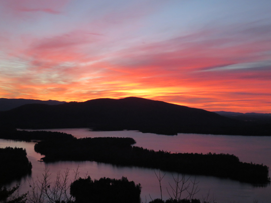 The sunrise as seen from the East Rattlesnake view point - Click to enlarge