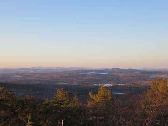 Looking north at the Belknaps from Fort Mountain - Click to enlarge