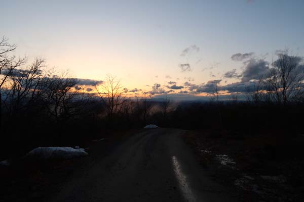 The road to Fort Mountain
