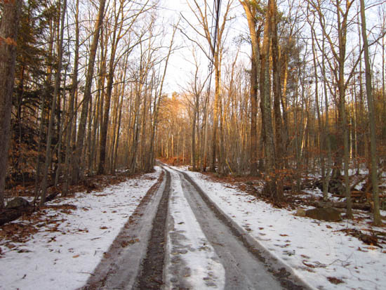 The beginning of the access road to Fort Mountain