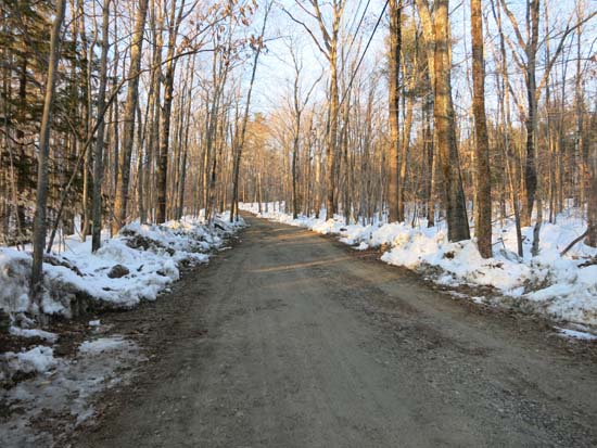 The beginning of the access road to Fort Mountain