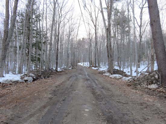 The beginning of the access road to Fort Mountain