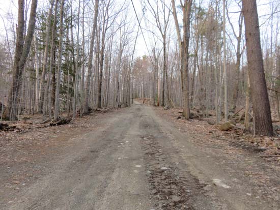 The beginning of the access road to Fort Mountain