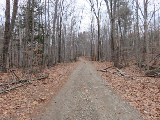The beginning of the access road to Fort Mountain