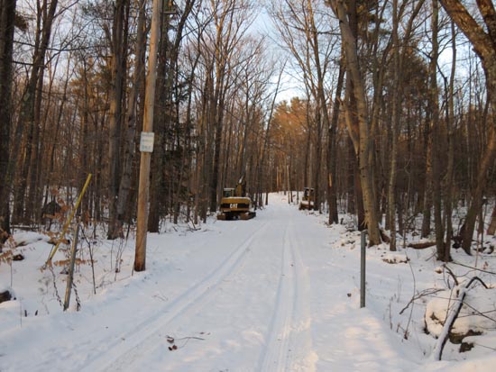 The beginning of the access road to Fort Mountain