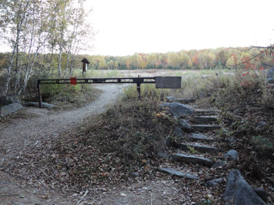 The Foss Mountain Trail trailhead next to the seasonal portion of Foss Mountain Road