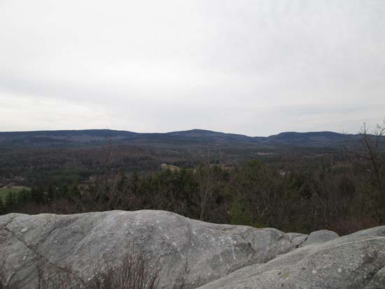 Looking southeast at Croydon Mountain from Frenchs Ledge - Click to enlarge