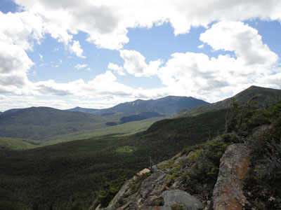 Looking at the Franconia Ridge and Mt. Garfield from near the summit of Garfield Ridge East Peak - Click to enlarge