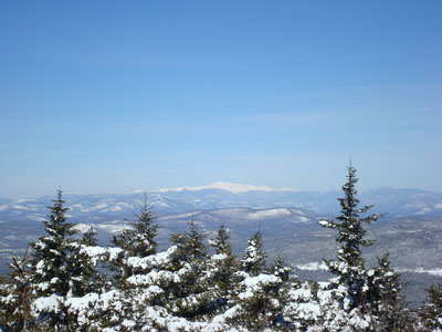 Looking northwest from the Green Mountain summit tower at the Presidential Range - Click to enlarge