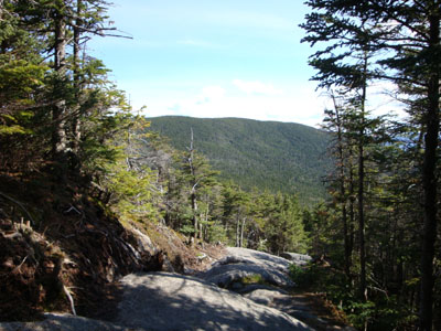 The Kinsman Ridge Trail between the peaks