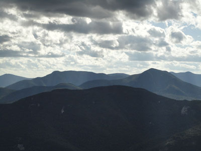 Looking over Mt. Paugus at Mt. Whiteface and Mt. Passaconaway from Mt. Chocorua - Click to enlarge