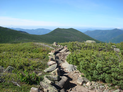 Heading down the Bondcliff Trail on the way to West Bond