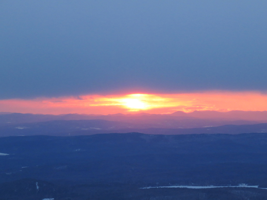 The sunset as seen from Mt. Cardigan - Click to enlarge