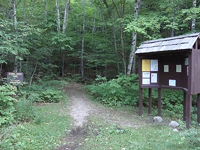 Signal Ridge Trail trailhead on Sawyer River Road