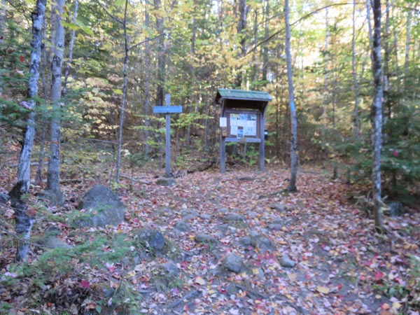 The Cross-Rivendell trailhead on Baker Road