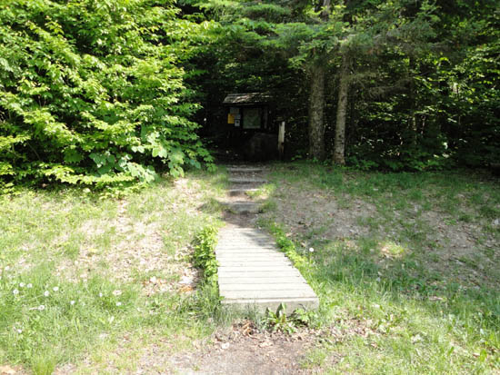 The Edmands Path trailhead