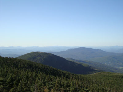 Mt. Tom and Mt. Martha as seen from the Mt. Field viewpoint - Click to enlarge