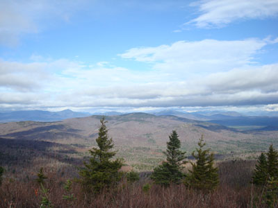 Looking at the northern Ossipees and the Sandwich Range from the summit of Mt. Flagg - Click to enlarge